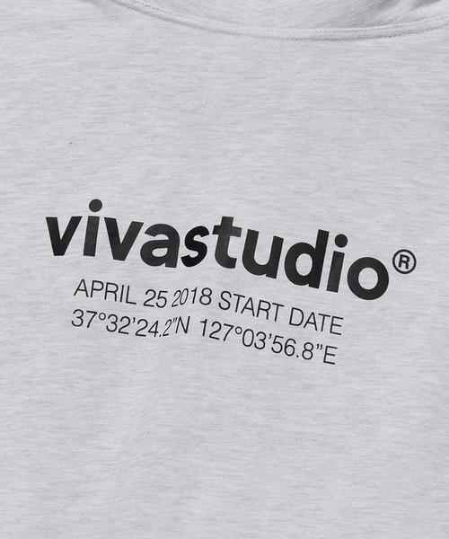 VIVASTUDIO（ビバスタジオ）の「【UNISEX】vivastudio／LOCATION フーディー  2277083（パーカー・レディース・ライトグレー/ブラック/グリーン・SMALL/MEDIUM/LARGE/X-LARGE）」の20枚目の写真