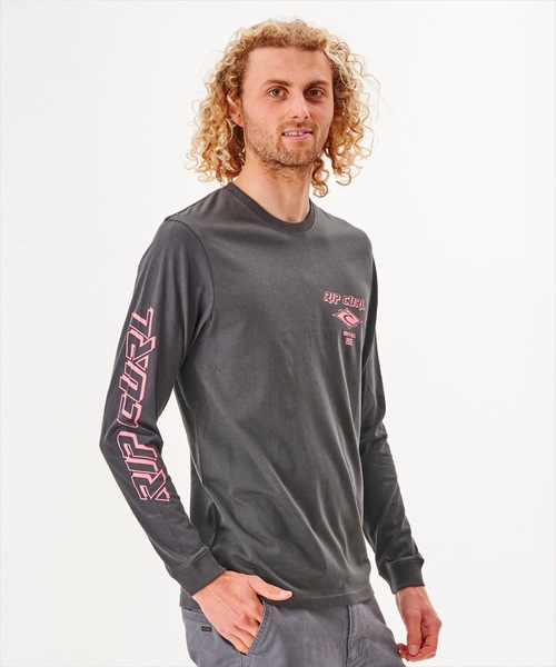 rip curl(リップカール)の「【RIPCURL(リップカール)】FADE OUT ICON/袖プリントロゴ長袖ロンT(Tシャツ/カットソー・メンズ・ブラック/ナチュラル/ピンク系その他/プラム/ブラック×ピンク/ブルー系その他・MEDIUM/LARGE/X-LARGE/SMALL/X-SMALL)」の21枚目の写真