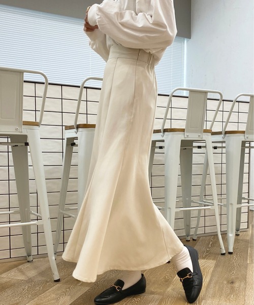 apres jour（アプレジュール）の「ロングマーメイドスカート【ZOZOTOWN限定アイテム】（スカート・レディース・ホワイト系その他2/ホワイト系その他/ピンク/ブラック/ブラック系その他/アイボリー・X-LARGE/MEDIUM/SMALL）」の10枚目の写真