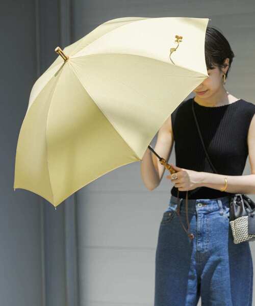 URBAN RESEARCH（アーバンリサーチ）の「『晴雨兼用』バンブーパラソル（長傘・レディース・イエロー/ドット/ブラック・-）」の6枚目の写真