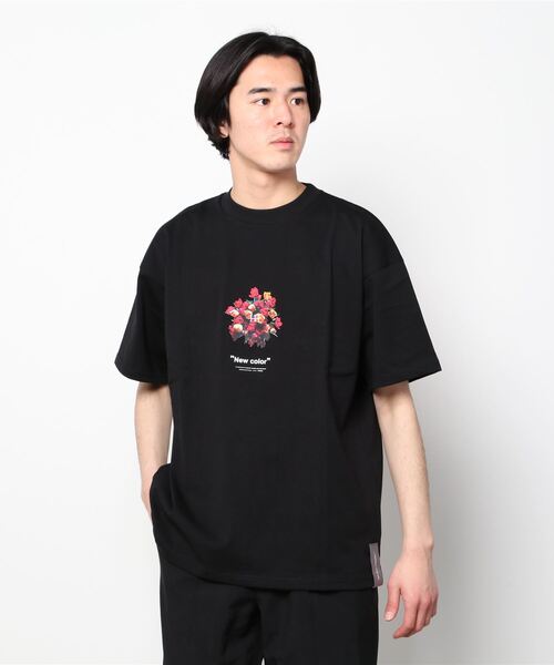 A4A（エーフォーエー）の「A4A/エーフォーエー/C.FLOWER SST/ショートスリーブTシャツ（Tシャツ/カットソー・メンズ・ホワイト/ブラック・FREE）」の2枚目の写真