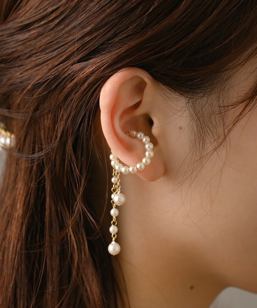 Kana（カナ）の「パール フープ ドロップ 結婚式 お呼ばれ イヤーカフ（イヤーカフ・レディース・シルバー/ゴールド・フリー）」の2枚目の写真