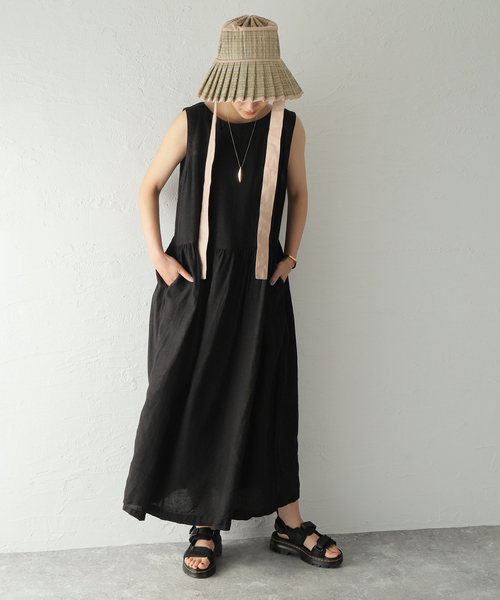 ARMEN(アーメン)の「【ARMEN/アーメン】 LINEN PLAIN BOAT NECK N/S OP:ワンピース(ワンピース・レディース・チャコールグレー/ブラック・SMALL)」の1枚目の写真
