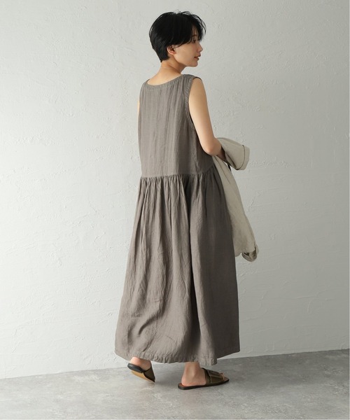 ARMEN(アーメン)の「【ARMEN/アーメン】 LINEN PLAIN BOAT NECK N/S OP:ワンピース(ワンピース・レディース・チャコールグレー/ブラック・SMALL)」の3枚目の写真
