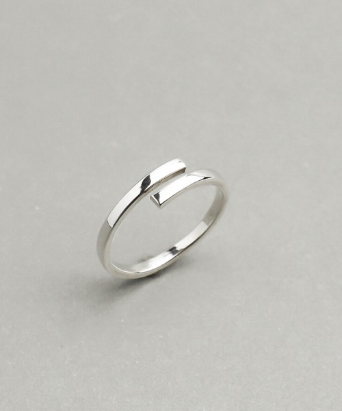 ieLS（イエルズ）の「「ieLS」SV925 シルバー デザイン リング（リング・メンズ・A/B/C/D/E/F/G/I/H/J/L/M/K/N/O・11/9/13/15 /17/7/16/10/14/18/10.5/12）」の9枚目の写真