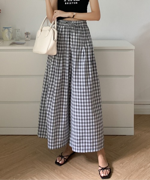 AMELY（エミリー）の「ギンガムチェック ワイドパンツ（その他パンツ・レディース・ブラック系その他/オレンジ系その他/グレー系その他/グリーン系その他/ブルー系その他・フリー）」の3枚目の写真