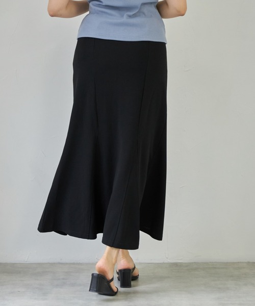 deux amour（ドゥーザムール）の「マーメイドスカート（スカート・レディース・ベージュ/ライム/ブラック・MEDIUM）」の8枚目の写真