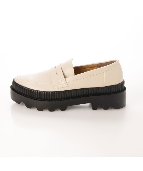 EVOL（イーボル）の「【EVOL】2段ソール厚底コインローファー IT9863（ローファー・レディース・ブラック/アイボリー/ブラック系その他・LL/S/M/L）」の15枚目の写真