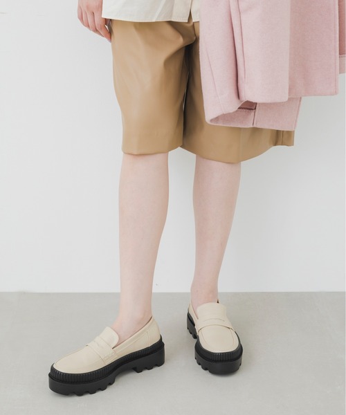 EVOL（イーボル）の「【EVOL】2段ソール厚底コインローファー IT9863（ローファー・レディース・ブラック/アイボリー/ブラック系その他・LL/S/M/L）」の20枚目の写真