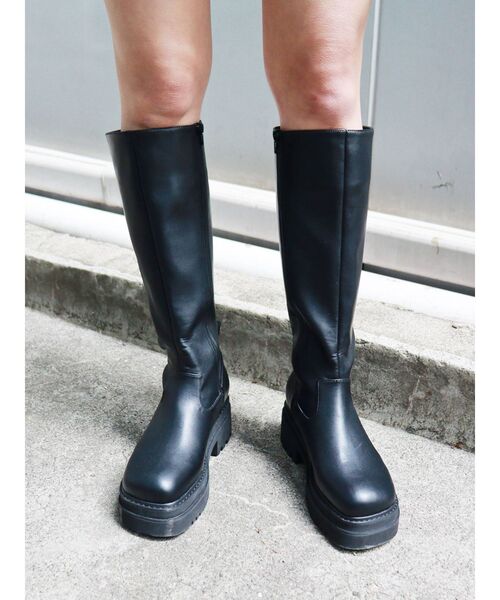 MURUA（ムルーア）の「エンジニアロングブーツ（ブーツ・レディース・アイボリー/ブラック・35/36/37）」の14枚目の写真