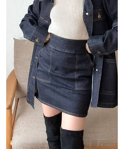 RESEXXY(リゼクシー)の「フロントポケットデニムスカート【セットアップ着用可能】(デニムスカート・レディース・インディゴブルー/パープル/ブラウン・FREE)」の2枚目の写真