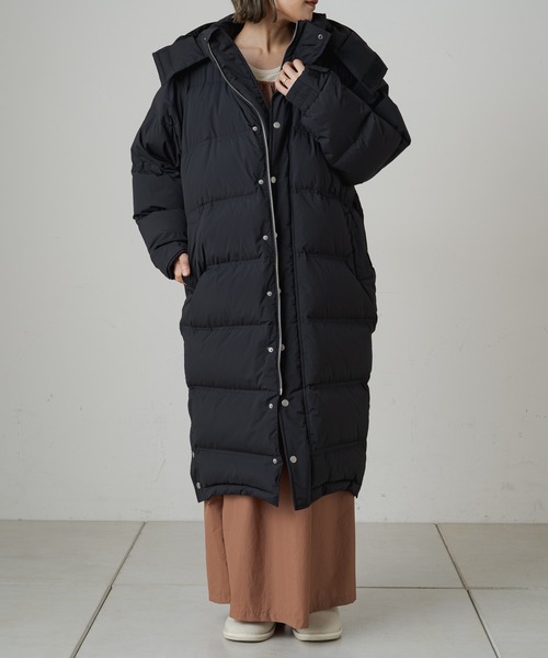 Omekashi(オメカシ)の「【earthy_】ロングハイブリットダウンコート(ダウンジャケット/コート・レディース・ブラック/オフホワイト/イエロー・S/M)」の11枚目の写真