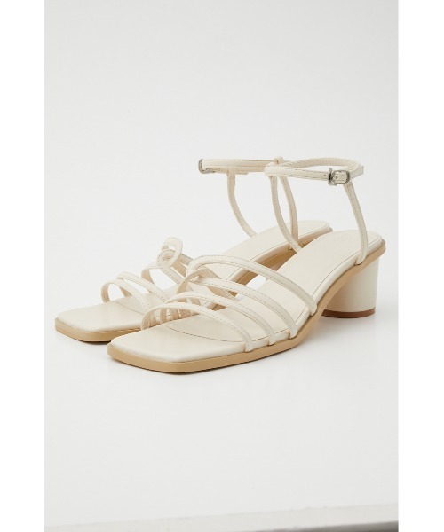 SLY(スライ)の「CROSS THIN STRAP SANDAL クロスシン ストラップ サンダル(サンダル・レディース・ブラック/アイボリー・LARGE/MEDIUM/SMALL)」の4枚目の写真