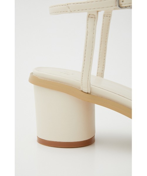 SLY(スライ)の「CROSS THIN STRAP SANDAL クロスシン ストラップ サンダル(サンダル・レディース・ブラック/アイボリー・LARGE/MEDIUM/SMALL)」の8枚目の写真