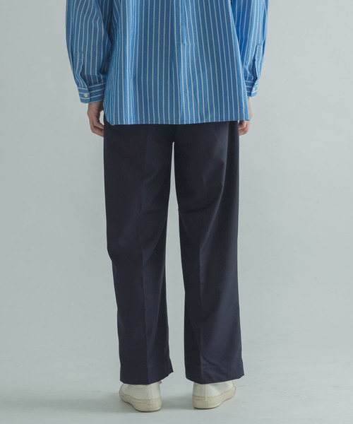 FORK&SPOON（フォークアンドスプーン）の「FORK&SPOON　2タックワイドストレートパンツ（その他パンツ・メンズ・ネイビー/ブラウン・4/5）」の9枚目の写真