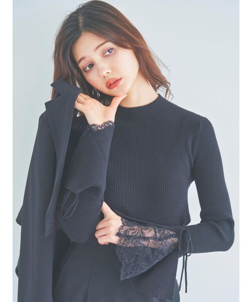 dazzlin(ダズリン)の「ヘムレースフレアニットトップス(ニット/セーター・レディース・ピンク/オフホワイト/ブラウン/ブラック・FREE)」の3枚目の写真