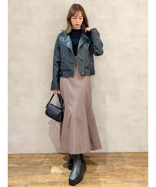 dazzlin(ダズリン)の「ヘムレースフレアニットトップス(ニット/セーター・レディース・ピンク/オフホワイト/ブラウン/ブラック・FREE)」の11枚目の写真