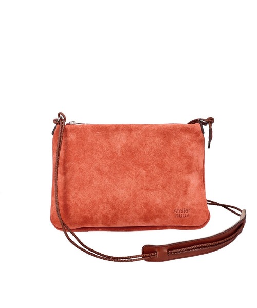 Atelier nuu（アトリエヌウ）の「Atelier nuu velourサコッシュ 