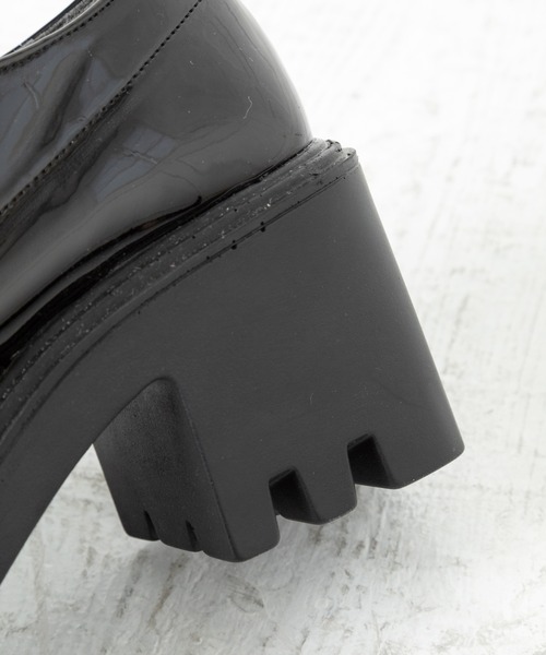 attagirl(アタガール)の「スクエアトゥバックルシューズ(ドレスシューズ・レディース・ブラック/ブラック系その他/ホワイト系その他・S/M/L/LL)」の9枚目の写真