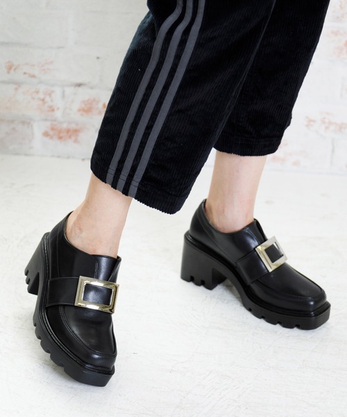 attagirl(アタガール)の「スクエアトゥバックルシューズ(ドレスシューズ・レディース・ブラック/ブラック系その他/ホワイト系その他・S/M/L/LL)」の11枚目の写真