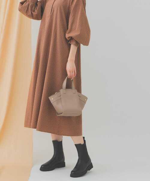 RODE SKO（ロデスコ）の「コロンバッグ（ハンドバッグ・レディース・オリーブ/ホワイト系その他/ブラウン系その他・ONE）」の6枚目の写真