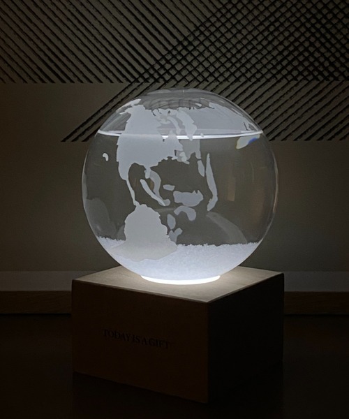 BIRTHDAY BAR（バースデイバー）の「ストームグラスライト ~THE EARTH~ 　STORM GLASS LIGHT 照明 天気（照明・レディース・クリア・フリー）」の2枚目の写真