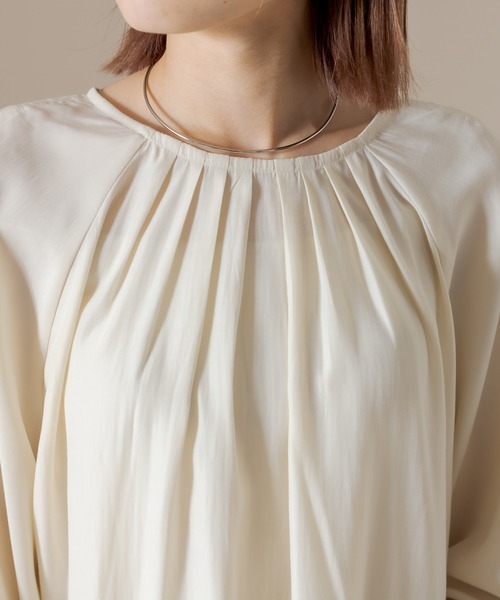 mline（エムライン）の「[mline]肩開きタックブラウス（シャツ/ブラウス・レディース・ベージュ/アイボリー・FREE）」の22枚目の写真