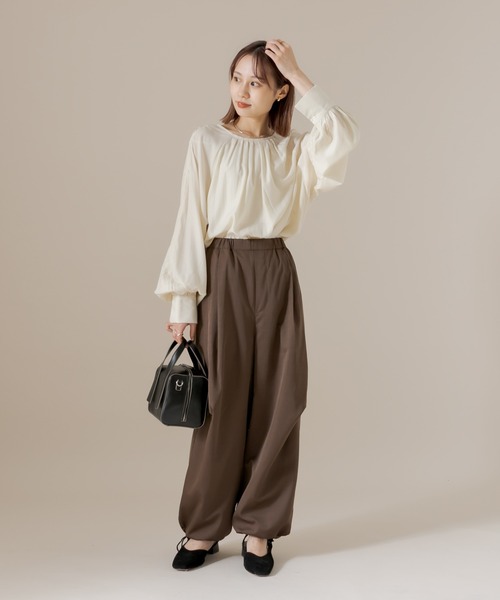 mline（エムライン）の「[mline]肩開きタックブラウス（シャツ/ブラウス・レディース・ベージュ/アイボリー・FREE）」の12枚目の写真