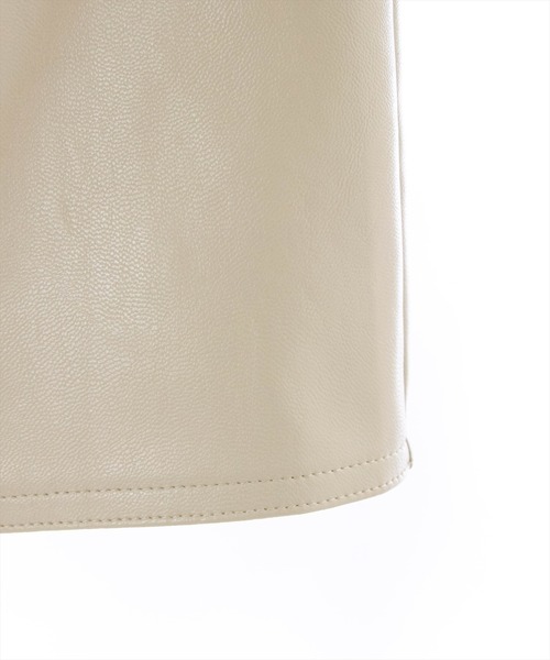 clear（クリア）の「合皮ミニスカート（スカート・レディース・ブラック/アイボリー・S/M）」の9枚目の写真