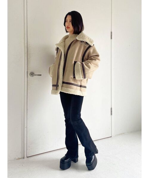 EMODA(エモダ)の「スーパーハイウエストフレアパギンス(デニムパンツ・レディース・ブラック/インディゴブルー・SMALL/MEDIUM/X-SMALL)」の22枚目の写真