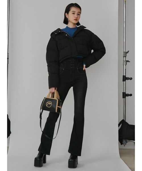 EMODA(エモダ)の「スーパーハイウエストフレアパギンス(デニムパンツ・レディース・ブラック/インディゴブルー・SMALL/MEDIUM/X-SMALL)」の7枚目の写真