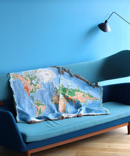 bpr BEAMS（ビーピーアール ビームス ）の「bPr BEAMS / ワールド マップ スローケット（ブランケット・メンズ・その他/その他1・ONE SIZE）」の3枚目の写真