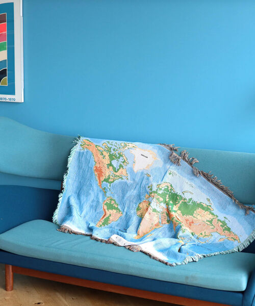 bpr BEAMS（ビーピーアール ビームス ）の「bPr BEAMS / ワールド マップ スローケット（ブランケット・メンズ・その他/その他1・ONE SIZE）」の10枚目の写真