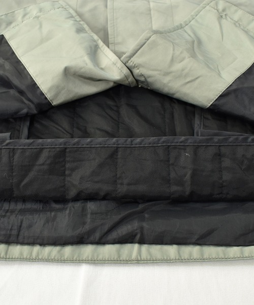 VINTAGE(ヴィンテージ)の「【ヴィンテージ古着】90~00s KENNETH COLE 裏地付き タマムシ ステンカラーコート(ステンカラーコート・メンズ・グリーン・MEDIUM)」の10枚目の写真