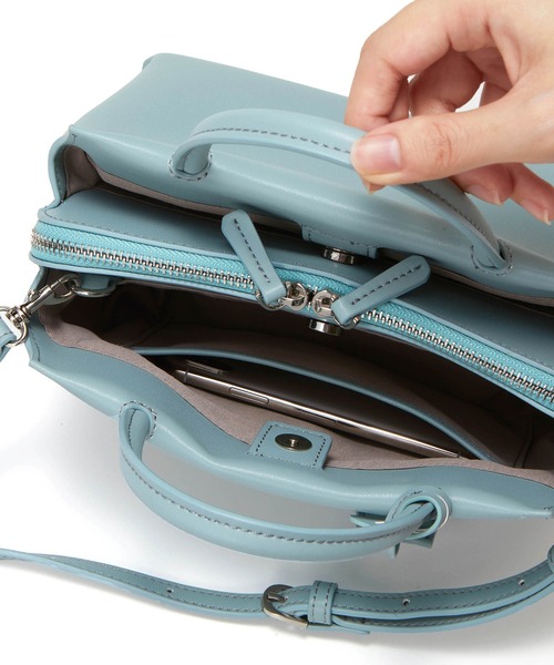 TREASURE TOPKAPI（トレジャートプカピ）の「【TREASURE TOPKAPI/トプカピ トレジャー】 スプリットレザー ファスナーポケット ショルダー付き ハンドバッグ（ハンドバッグ・レディース・グレイッシュベージュ/ブラック/グレイッシュブルー・FREE）」の7枚目の写真