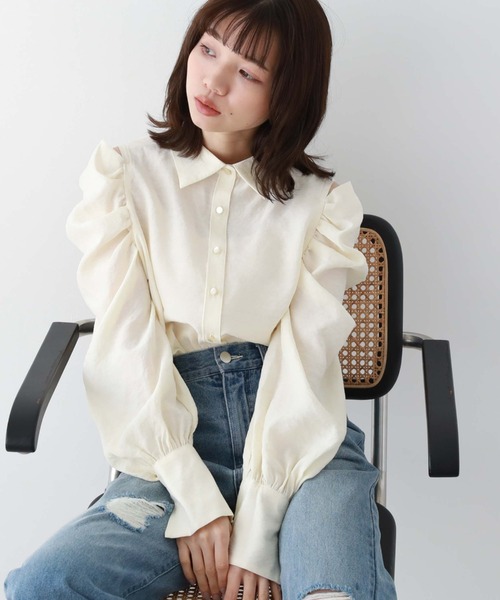 archives(アルシーヴ)の「肩あきドレープ2WAYブラウス(シャツ/ブラウス・レディース・アイボリー/ブラック/ブルー・MEDIUM)」の13枚目の写真