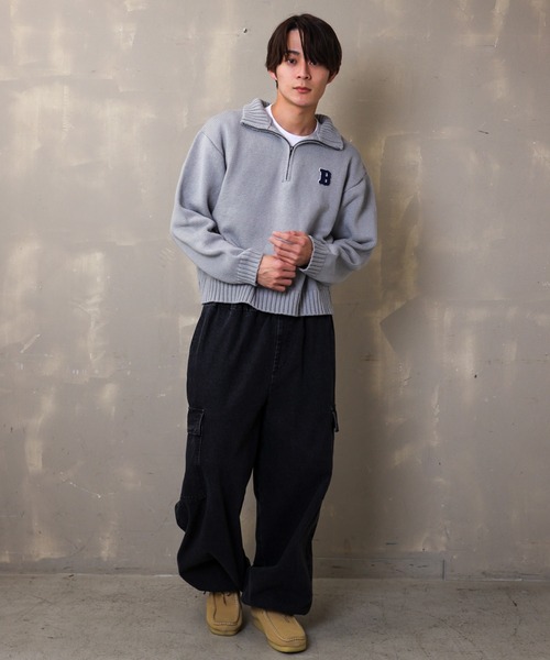 SPINNS（スピンズ）の「【ビッグシルエット】ワンポイントロゴ ハーフジップニット（ニット/セーター・メンズ・アイボリー/グリーン/グレー/ブラック・ONESIZE）」の12枚目の写真