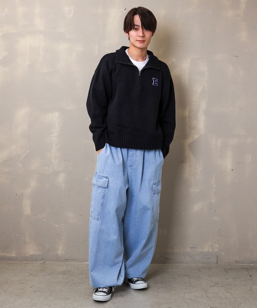 SPINNS（スピンズ）の「【ビッグシルエット】ワンポイントロゴ ハーフジップニット（ニット/セーター・メンズ・アイボリー/グリーン/グレー/ブラック・ONESIZE）」の8枚目の写真