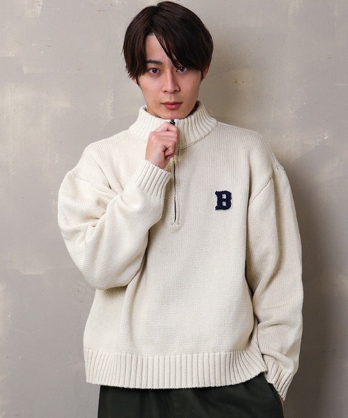 SPINNS（スピンズ）の「【ビッグシルエット】ワンポイントロゴ ハーフジップニット（ニット/セーター・メンズ・アイボリー/グリーン/グレー/ブラック・ONESIZE）」の9枚目の写真