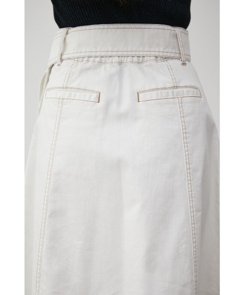 AZUL by moussy(アズールバイマウジー)の「STITCH DENIM FLARE SKIRT/ステッチデニムフレアスカート(デニムスカート・レディース・ワンウォッシュ/オフホワイト・MEDIUM/SMALL)」の18枚目の写真