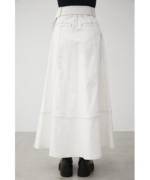 AZUL by moussy(アズールバイマウジー)の「STITCH DENIM FLARE SKIRT/ステッチデニムフレアスカート(デニムスカート・レディース・ワンウォッシュ/オフホワイト・MEDIUM/SMALL)」の16枚目の写真