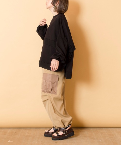 OSMOSIS（オズモーシス）の「ミニ裏毛ワイドプルオーバー（Tシャツ/カットソー・レディース・ライトパープル/ライトグレー/ライトカーキ/ブラック・ONE SIZE）」の11枚目の写真