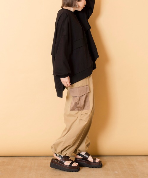 OSMOSIS（オズモーシス）の「ミニ裏毛ワイドプルオーバー（Tシャツ/カットソー・レディース・ライトパープル/ライトグレー/ライトカーキ/ブラック・ONE SIZE）」の6枚目の写真