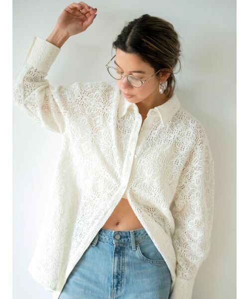 Ungrid(アングリッド)の「レースルーズシャツ(シャツ/ブラウス・レディース・オフホワイト/オレンジ系その他・FREE)」の3枚目の写真