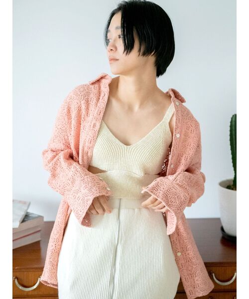 Ungrid(アングリッド)の「レースルーズシャツ(シャツ/ブラウス・レディース・オフホワイト/オレンジ系その他・FREE)」の20枚目の写真