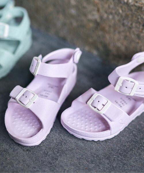 apres les cours（アプレレクール）の「【パステルカラー】EVAサンダル（サンダル・キッズ・ラベンダー/ベージュ/サックスブルー/チャコール/ピンク・13/19/17/18/15 /16/14）」の4枚目の写真