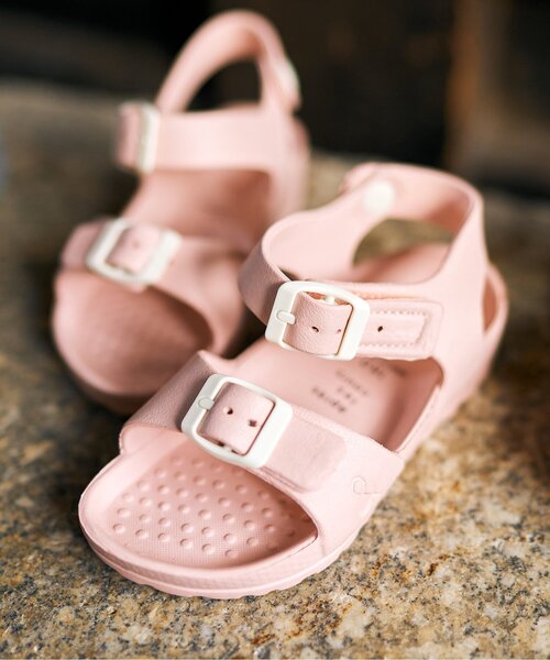 apres les cours（アプレレクール）の「【パステルカラー】EVAサンダル（サンダル・キッズ・ラベンダー/ベージュ/サックスブルー/チャコール/ピンク・13/19/17/18/15 /16/14）」の5枚目の写真