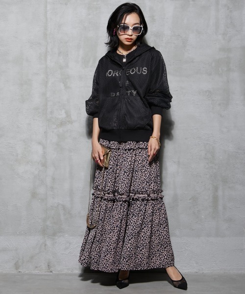 GEVS.(ジェイヴィス)の「<大きいサイズ> メッシュジップアップパーカー GEVS.(パーカー・レディース・ブラック/オフホワイト・3L/L/LL/5L/4L)」の3枚目の写真