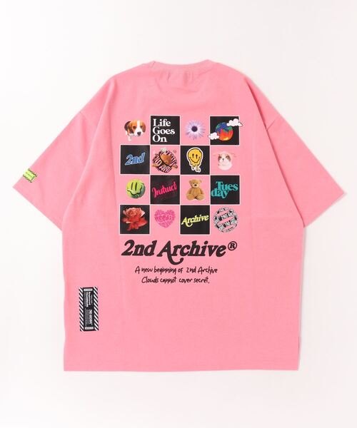 FUNALIVE（ファンアライブ）の「2ND ARCHIVE DOG＆BEARフラッグ
