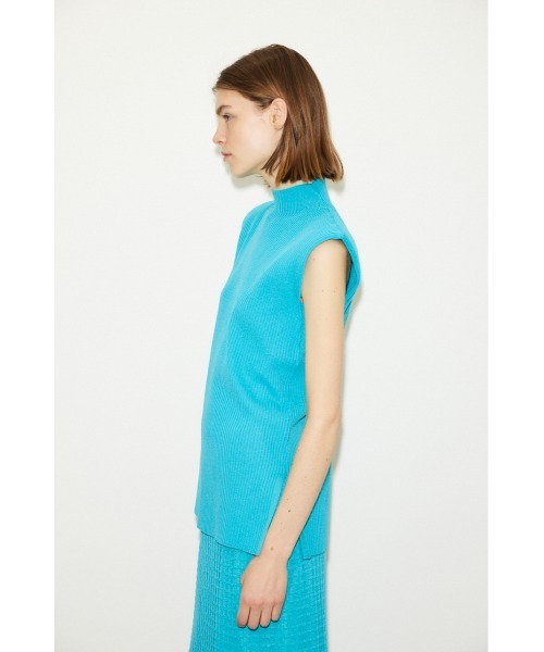 THROW by SLY（スローバイスライ）の「THROW PADDED H/N RIB TOPS パデッド ハイネック リブ トップス ドライタッチ スタンドネック セットアップ可能（Tシャツ/カットソー・レディース・ブラック/ライトブルー/アイボリー・FREE）」の7枚目の写真